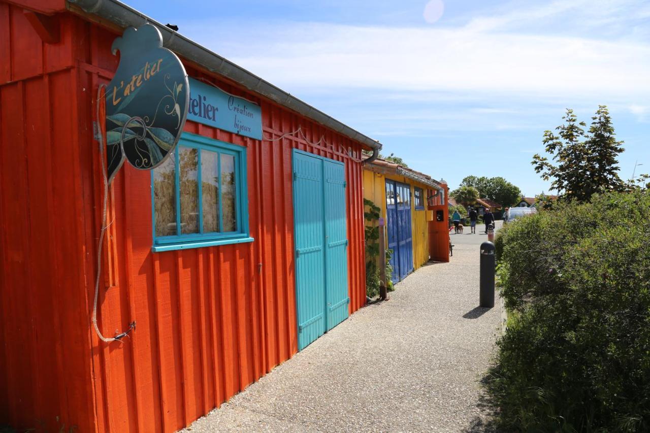 Gîte Le Bonheur Hiersac Extérieur photo